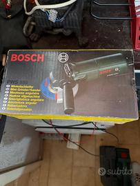 Smerigliatrice angolare BOSCH PWS 550