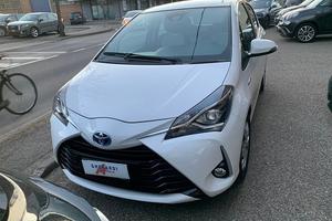 Toyota Yaris 1.5 Hybrid 5 porte Business