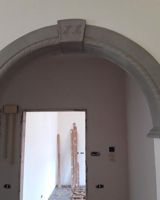 Archi lavorati  in pietra serena