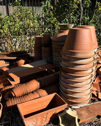 Vasi di terracotta di vari misure  3716224522