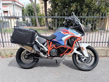 KTM 1290 Superadventure R 2022