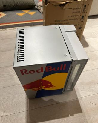 Frigo Red bull