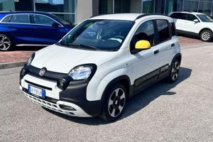 FIAT Panda 1.0 FireFly S&S Hybrid Pandina / Cross