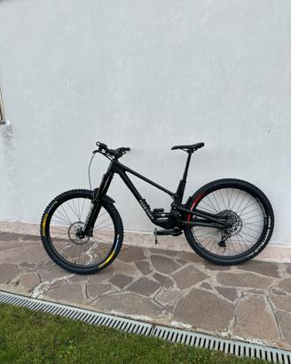 Forbidden Dreadnought tg. M