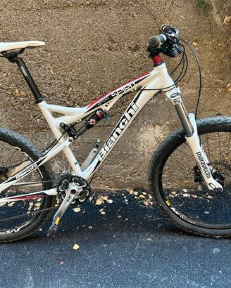 Bicicletta Mountain Bike  Bianchi