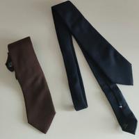 Cravatte blu e marrone