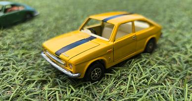 Corgi Toys Whizzwheels Morris Marina 1.8 Coupé 