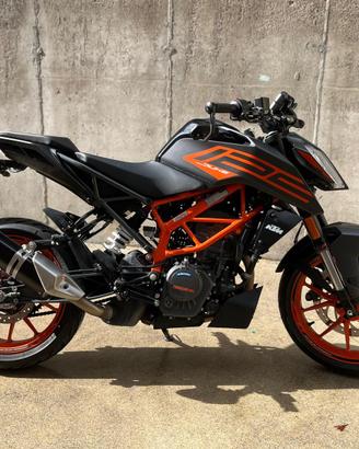 Ktm duke 125