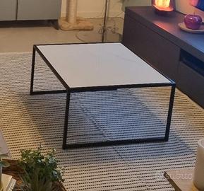 tavolino poltrone sofà effetto marmo