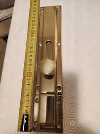 catenaccio per porta 