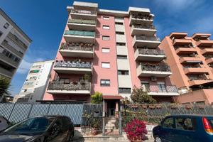 4 vani via GIULIO BONAFEDE 30 (Uditore)