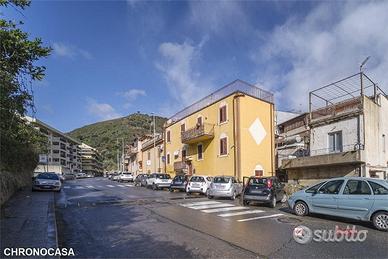 Camaro superiore, semindipendente su 3 livelli