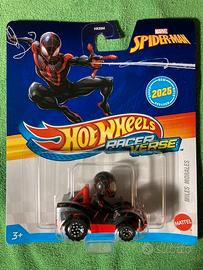 Hot Wheels RacerVerse Uomo Ragno Spiderman