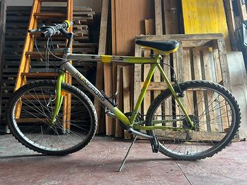 Bici sun cross verde fluo misura 26