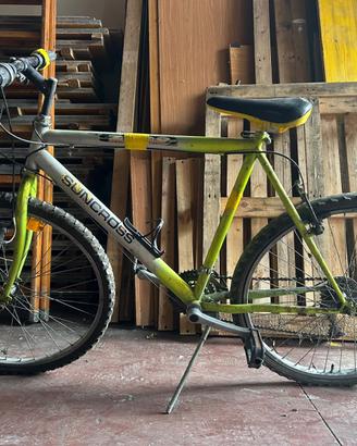 Bici sun cross verde fluo misura 26