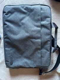 Custodia pc fino a 15 pollici