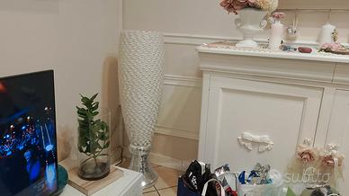 vaso alto bianco e argento 