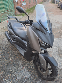 Scooter yamaha x-max 300