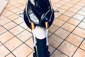 Bmw s1000r