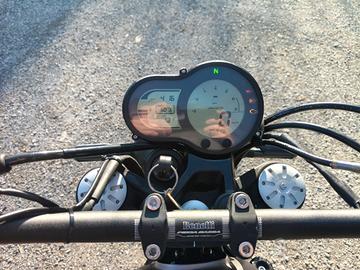 Benelli Leoncino 500 
