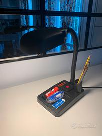 Lampada con portaoggetti