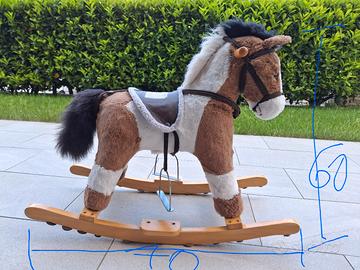 cavallo a dondolo