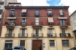 Monolocale ristrutturato - fermata Zara M3/M5