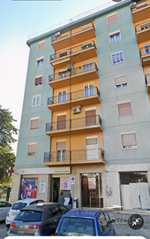 Luminoso appartamento in Via F.Turati 114 (CL)