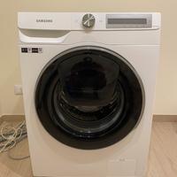 Lavatrice samsung 9kg ROTTA ( scheda da cambiare)