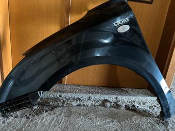 PARAFANGO anteriore SX Suzuki Swift 2005-2009 Nero