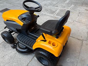 Trattorino tosaerba Stiga Nuovo