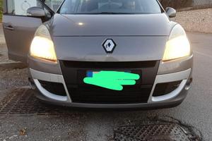 Renault SCENIC X-MOD