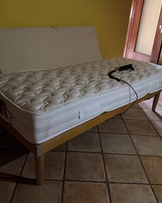 Letto singolo con doghe elettriche