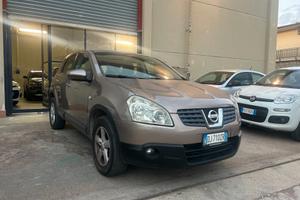 Nissan Qashqai 2.0 dCi DPF Tekna