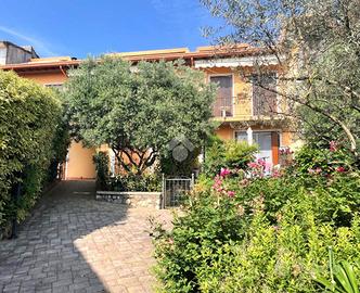 2 LOCALI A LONATO DEL GARDA