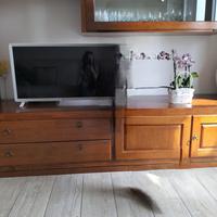 Soggiiorno compketo di credenza