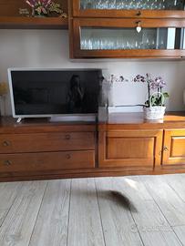 Soggiiorno compketo di credenza