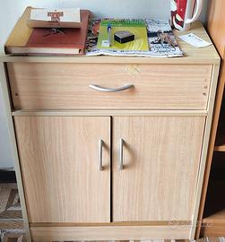 armadietto legno chiaro con cassettiera 