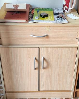 armadietto legno chiaro con cassettiera 