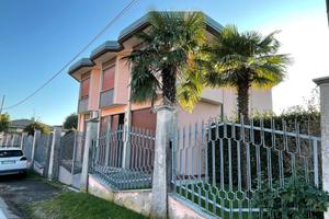 BIFAMILIARE A BUSTO GAROLFO