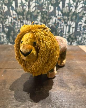 Leone peluche d’arredo