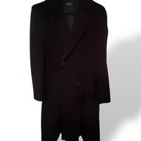Elegante cappotto Giorgio Armani.