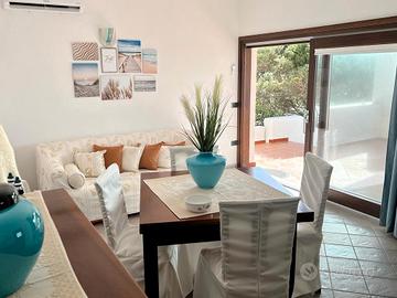 Villetta fronte mare a baia Santa Reparata