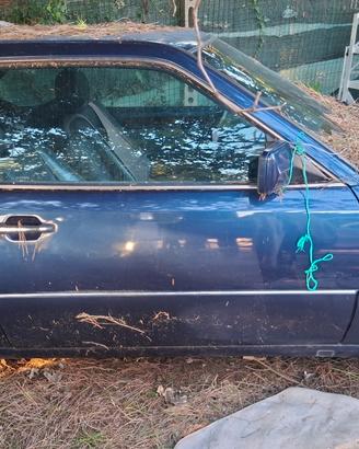 Mercedes w124 300CE demolita per pezzi 