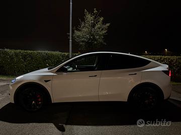 MODEL Y RWD 2023 - 29.500km