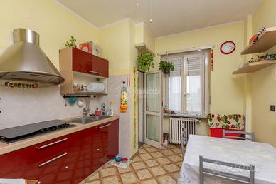 TRILOCALE ABITABILE PIANO ALTO!