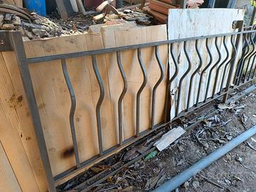 ringhiera / parapetto / balcone