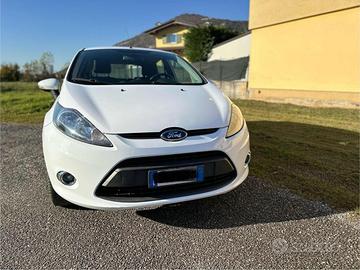 FORD Fiesta Ikon 1.4 16V 96CV aut.5p.Business