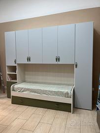 Cameretta a ponte completa