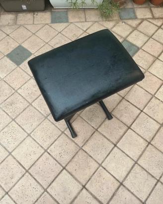 Sgabello per il pianoforte in ottime condizione